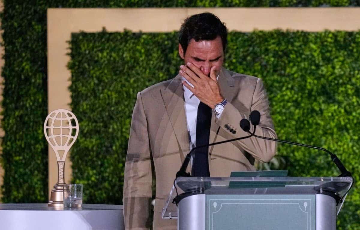 Roger Federer, în lacrimi! Ce i-a spus Mirka, soția sa, la intrarea în Hall of Fame