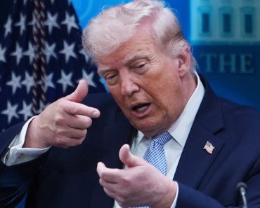 În timp ce președinția lui se clatină, Donald Trump este mai periculos ca niciodată. Pe cine se va răzbuna el, după eșecul din Iran