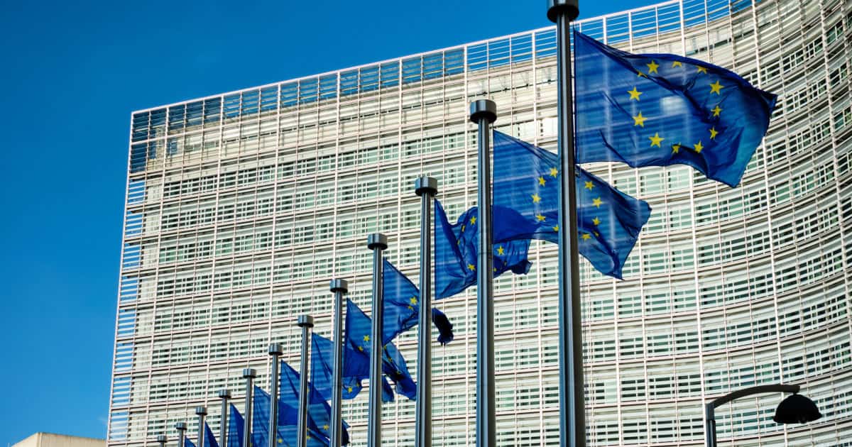 Prima reacție a Comisiei Europene după ce România a pierdut 770 de milioane de euro din PNRR din cauza Legii salarizării