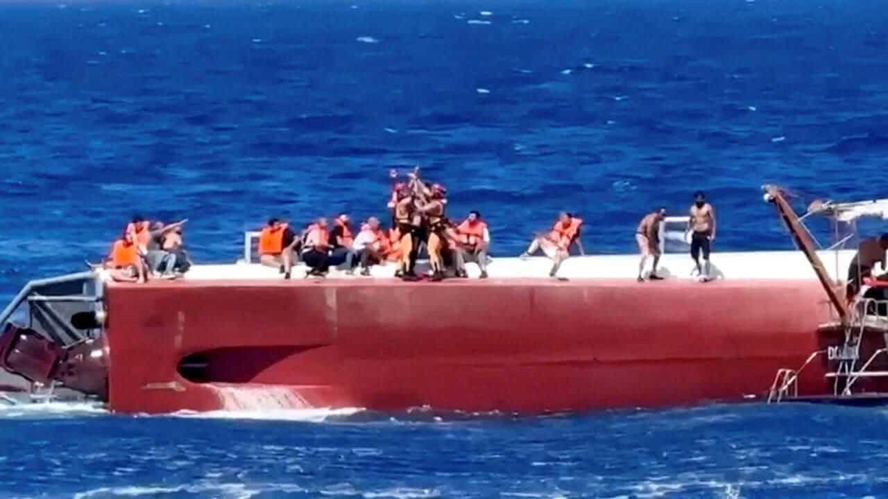 Mărturiile supraviețuitorilor de pe feribotul scufundat în Cipru. Sunetul pe care echipajul l-a ignorat