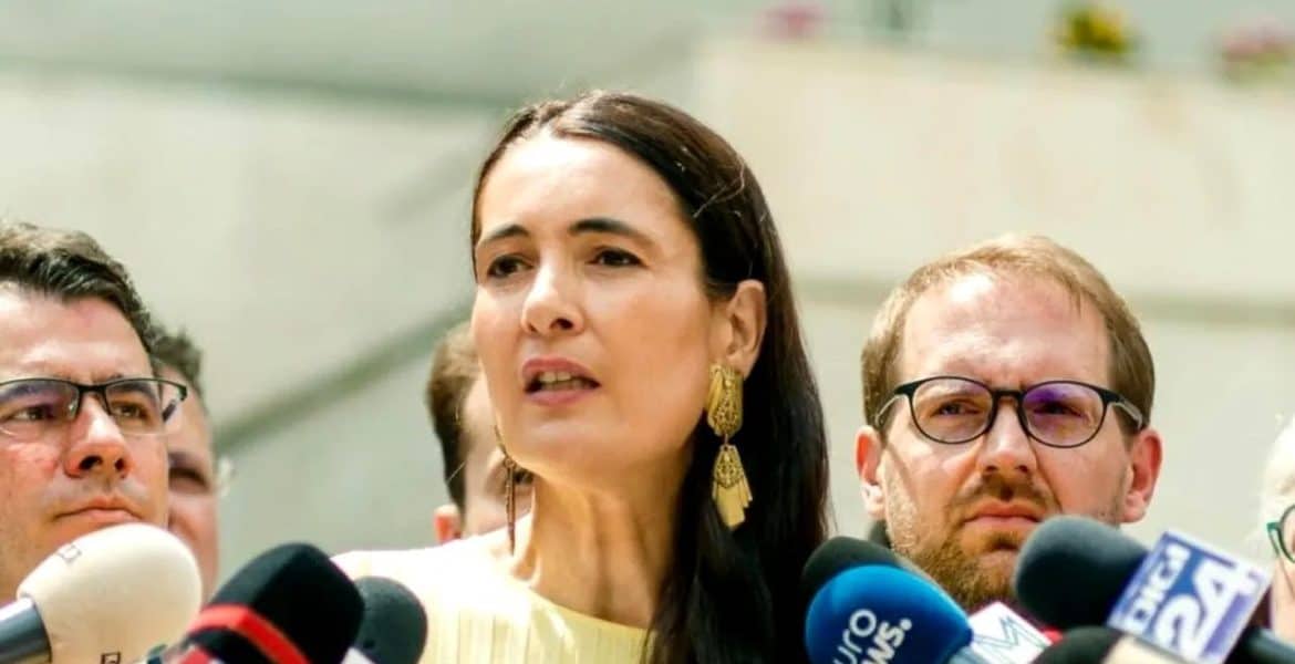 PENALII USR! Clotilde Armand, condamnată la 1 an de închisoare pentru folosirea funcţiei pentru favorizarea unor persoane. Interdicție și pentru candidatură. Ce a stabilit instanța de fond