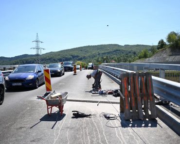 Centura Comarnic. Ultimele lucrări înainte de teste Centura Comarnic. Ultimele lucrări înainte de teste