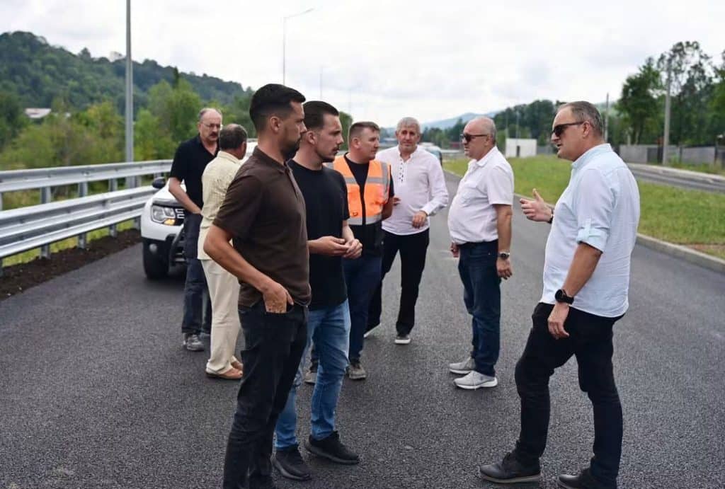 Centura Comarnic, în etapa testelor înainte de deschiderea circulației. Viaductul este verificat prin probe statice și dinamice