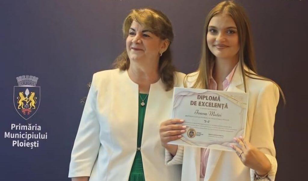 Elevii ploieșteni care au obținut 10 la BAC și Evaluarea Națională, premiați de viceprimarul Zoia Staicu