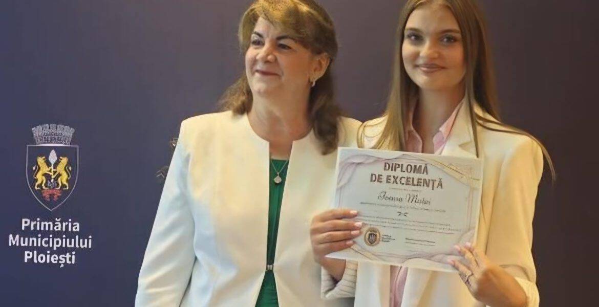 Elevii ploieșteni care au obținut 10 la BAC și Evaluarea Națională, premiați de viceprimarul Zoia Staicu