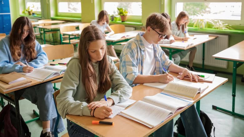 Ministrul Educației, noi precizări despre concursul separat de admitere în clasa a IX-a