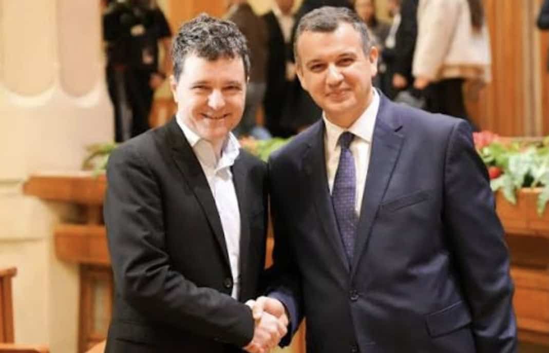 Cristoiu, anunțul verii: „Se va face Guvernul Tomac. E guvernul ultimei șanse”. Când ar urma să fie schimbat Bolojan de la Palatul Victoria Cristoiu, anunțul verii: „Se va face Guvernul Tomac. E guvernul ultimei șanse”. Când ar urma să fie schimbat Bolojan de la Palatul Victoria