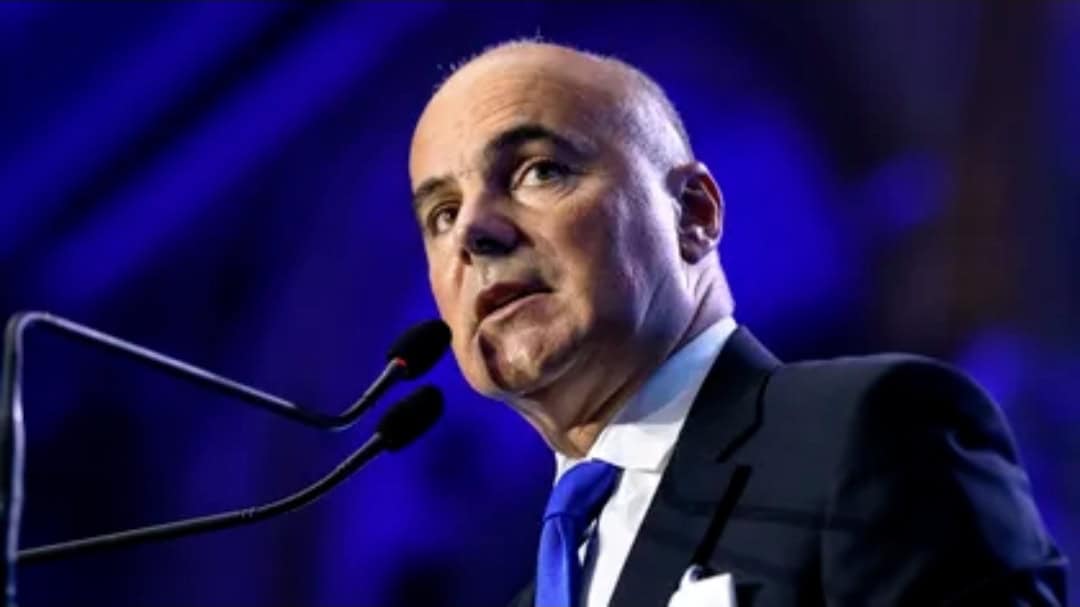 Ipocrizie! Rareș Bogdan acuză Comisia Europeană că sfidează oierii români și spune că măsurile de la Bruxelles „au pedepsit o țară întreagă” Ipocrizie! Rareș Bogdan acuză Comisia Europeană că sfidează oierii români și spune că măsurile de la Bruxelles „au pedepsit o țară întreagă”
