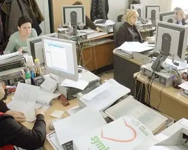 „Cutremur” în administrația publică: Soții și rudele aflate în raporturi ierarhice directe au 60 de zile să rezolve incompatibilitatea