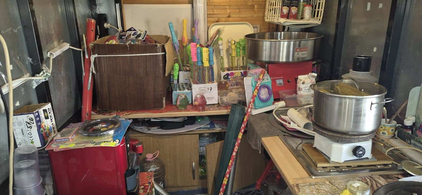 Horror! Ce au găsit inspectorii ANPC în 5 zile de controale. Aveți grijă unde mâncați și ce cumpărați!