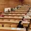 Bolojan a dat înapoi! Bursele elevilor ar putea fi acordate și pe perioada vacanțelor