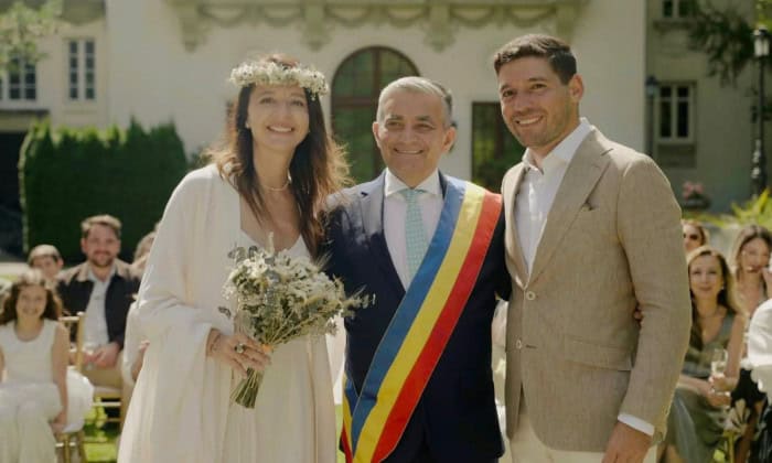 Ana-Maria Brânză s-a căsătorit la Sinaia. Primarul Vlad Oprea a oficiat ceremonia
