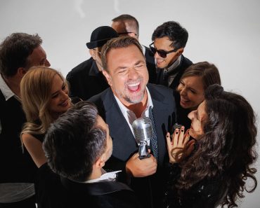 Primăria Valea Doftanei: Horia Brenciu va aduce pe scena festivalului energia sa inconfundabilă Primăria Valea Doftanei: Horia Brenciu va aduce pe scena festivalului energia sa inconfundabilă