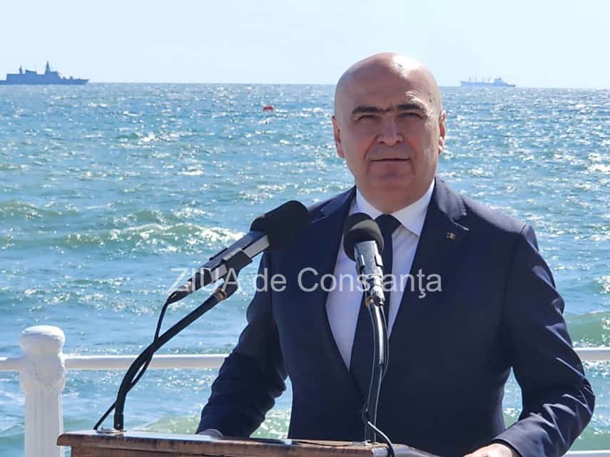 Ilie Bolojan, huiduit la Ziua Marinei Române, la Constanța. „Dumnezeu să aibă în pază România!” Ilie Bolojan, huiduit la Ziua Marinei Române, la Constanța. „Dumnezeu să aibă în pază România!”