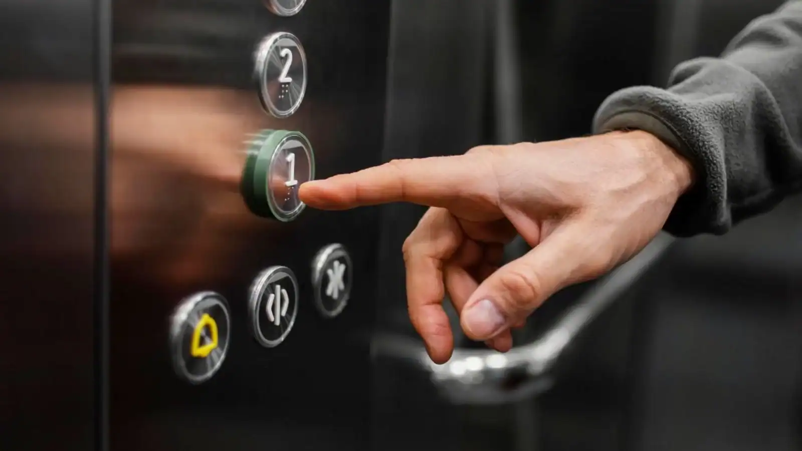 Noi reguli pentru blocurile fără lift: cine poate beneficia și cum se obține finanțarea