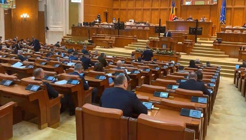 Senatul și Camera Deputaților se reunesc în sesiuni extraordinare în perioada 24 – 26 august Senatul și Camera Deputaților se reunesc în sesiuni extraordinare în perioada 24 – 26 august