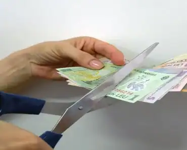 Paradox în noua Lege a salarizării: O treime dintre bugetari ar porni cu salarii sub minimul pe economie