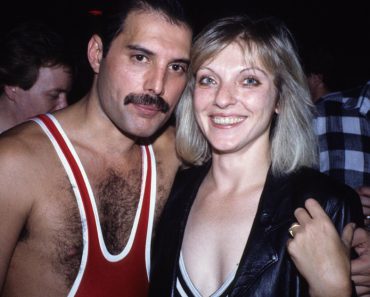 De ce i-a lăsat Freddie Mercury zeci de milioane fostei logodnice, Mary Austin: „Dacă vă puneți mintea la contribuție, veți înțelege”