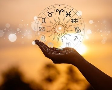 Horoscop marți, 8 septembrie. O zodie are parte de o întâlnire neașteptată. Destinul îi schimbă planurile Horoscop marți, 8 septembrie. O zodie are parte de o întâlnire neașteptată. Destinul îi schimbă planurile