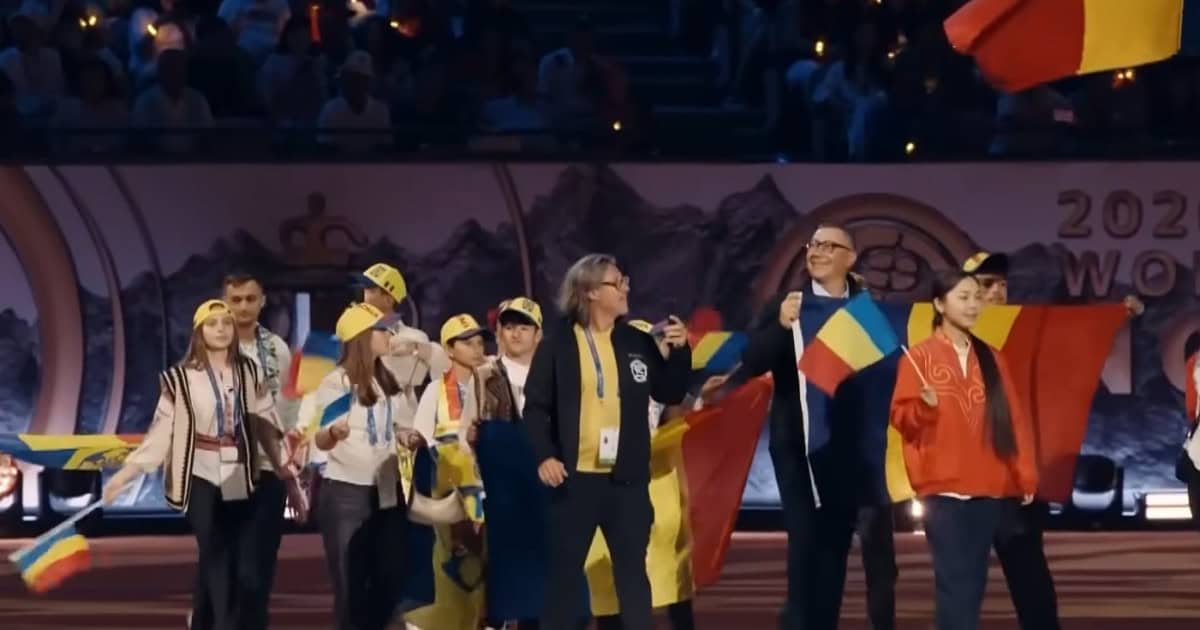 Victor Ponta a participat la deschiderea Jocurilor Nomade din Bișkek, unde în tribune a fost și Putin: „Nu am știut că va fi prezent”