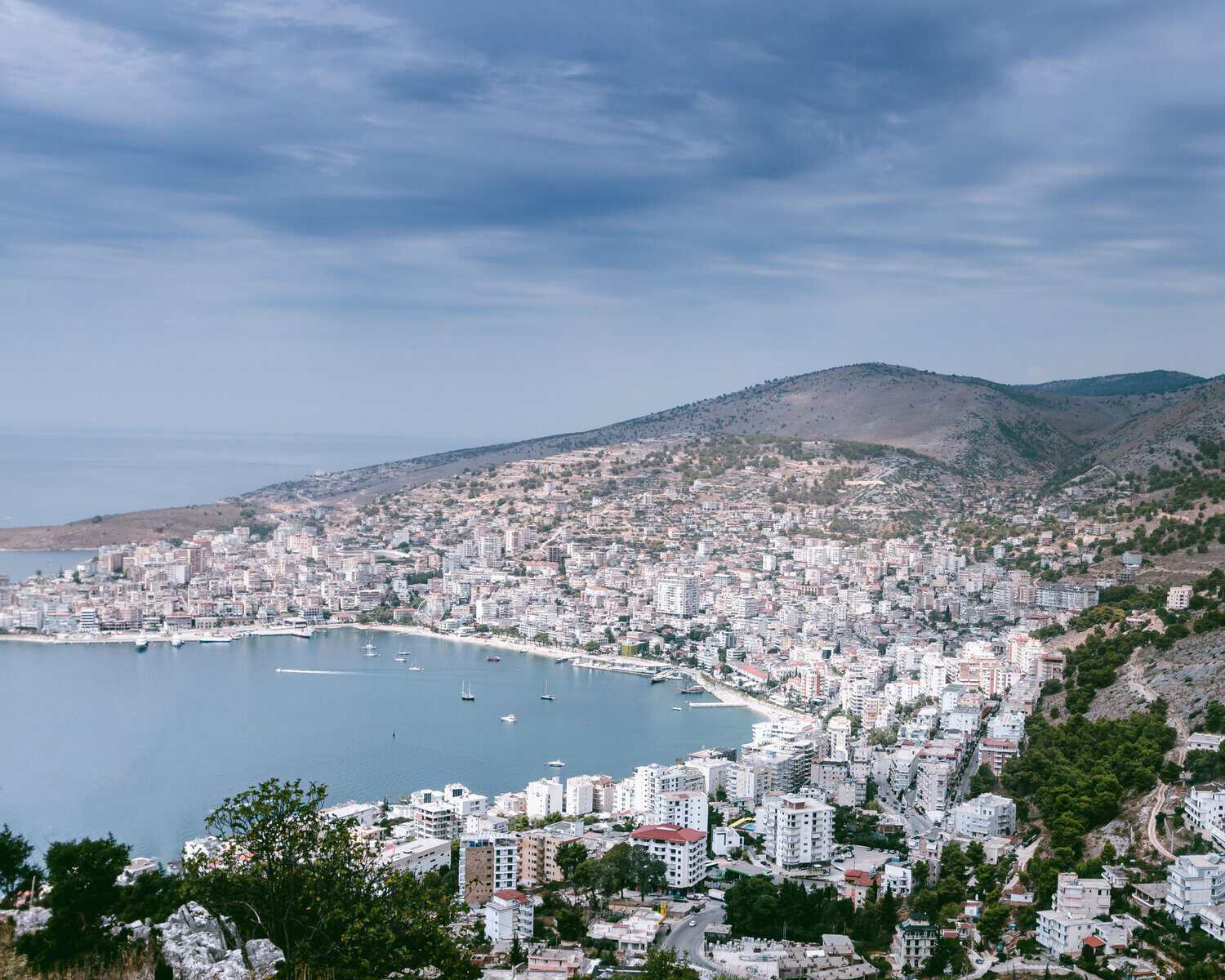 Vacanța de coșmar a unor români în Albania. Ce au pățit: „Am ajuns inclusiv să fim înjurați”