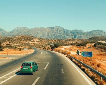 Pățania unei familii de români la finalul vacanței din Grecia: „Pot cere 2.000-3.000 de euro”