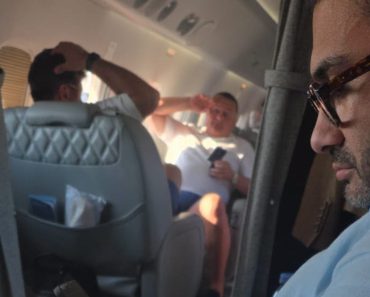Bolojan, despre zborul privat spre Mykonos: „O imagine care îți poate arăta ce înseamnă statul paralel”