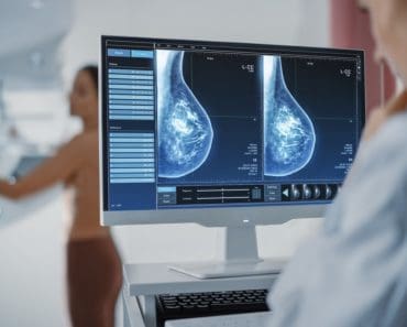 Femeile născute între 1966 și 1996 ar putea preveni cancerul de sân renunțând la două obiceiuri frecvente Femeile născute între 1966 și 1996 ar putea preveni cancerul de sân renunțând la două obiceiuri frecvente