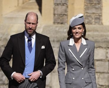 Prințul William, gest neașteptat către Kate Middleton, în public. Imaginile au împărțit internetul în două Prințul William, gest neașteptat către Kate Middleton, în public. Imaginile au împărțit internetul în două