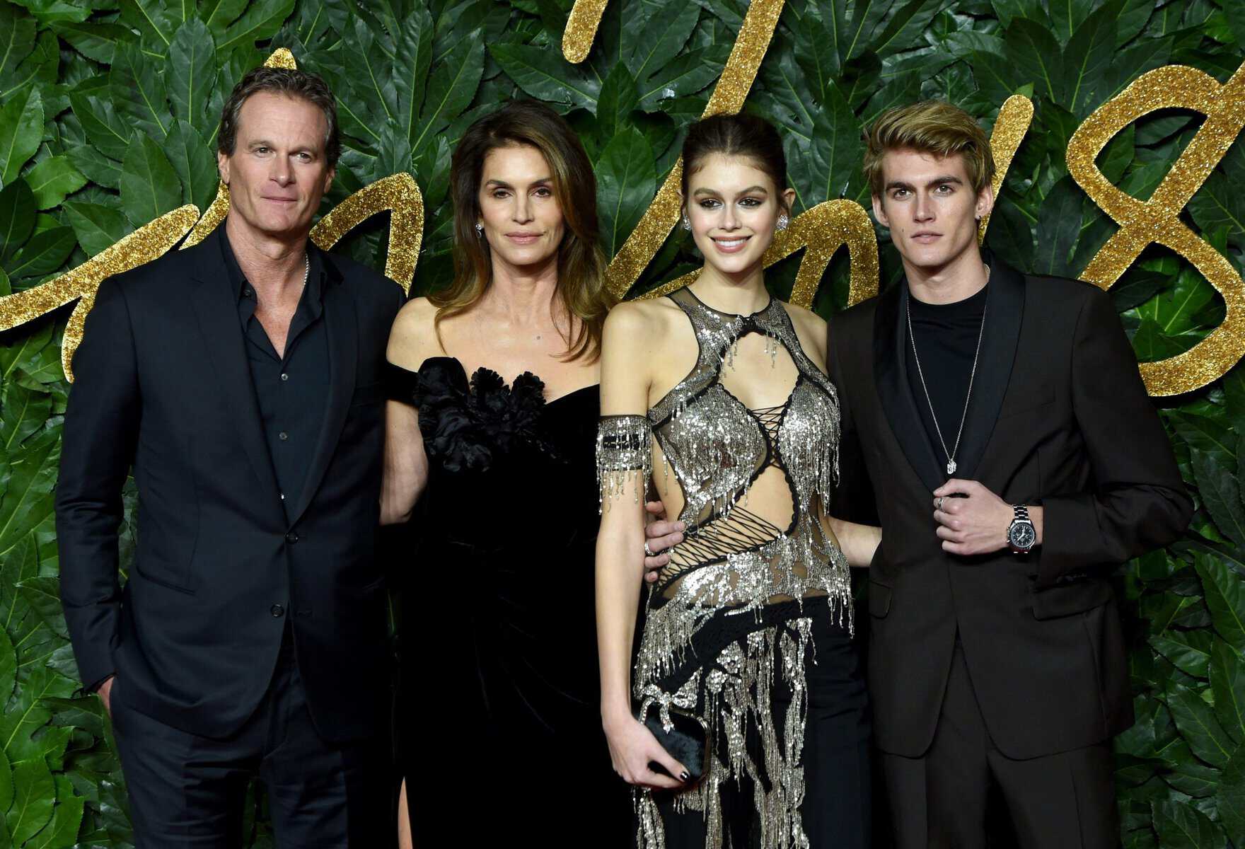 Tragedie pentru Cindy Crawford! Fiul ei, modelul Presley Gerber, a murit la doar 27 de ani