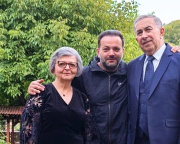 Gestul emoționant făcut de Mihai Morar de ziua mamei sale. Ce i-a oferit la împlinirea vârstei de 70 de ani Gestul emoționant făcut de Mihai Morar de ziua mamei sale. Ce i-a oferit la împlinirea vârstei de 70 de ani
