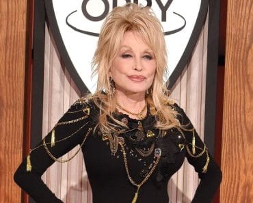 Scandal uriaș pentru moștenirea lui Dolly Parton: acuzații de șantaj, amenințări și un ordin de protecție Scandal uriaș pentru moștenirea lui Dolly Parton: acuzații de șantaj, amenințări și un ordin de protecție