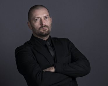 Cine este Daniela Moraru, iubita lui Cheloo. Artistul își ține familia departe de lumina reflectoarelor Cine este Daniela Moraru, iubita lui Cheloo. Artistul își ține familia departe de lumina reflectoarelor