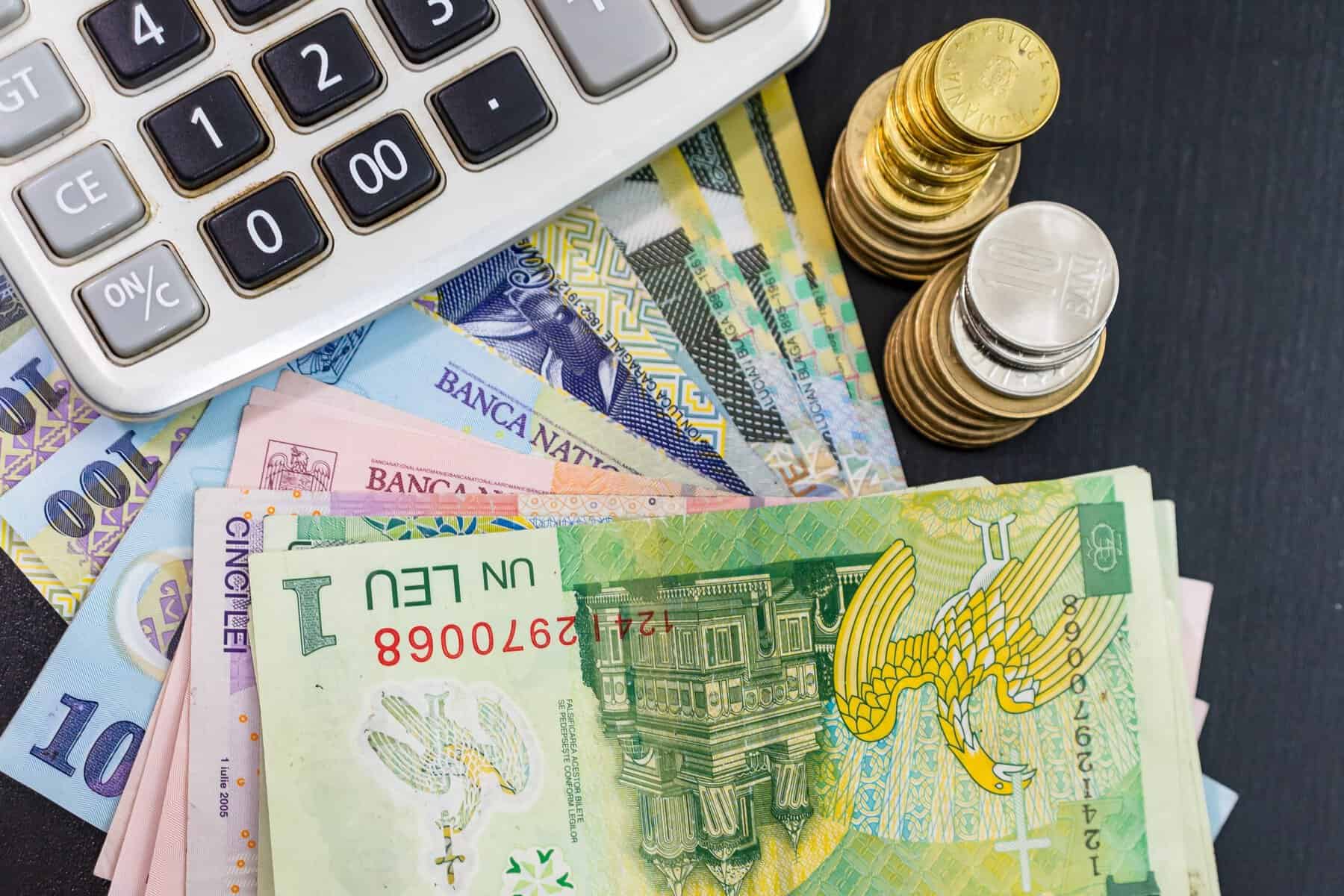 Se mai poate trăi decent cu 5.000 de lei în România? Dilema care a stârnit un val uriaș de reacții: „O mare bătaie de joc” Se mai poate trăi decent cu 5.000 de lei în România? Dilema care a stârnit un val uriaș de reacții: „O mare bătaie de joc”