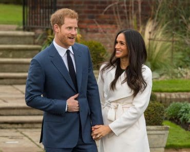Prințul Harry și Meghan Markle au plecat nervoși dintr-un bar după ce li s-a cerut să aștepte la coadă. „Toată lumea este tratată la fel aici” Prințul Harry și Meghan Markle au plecat nervoși dintr-un bar după ce li s-a cerut să aștepte la coadă. „Toată lumea este tratată la fel aici”