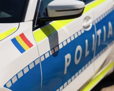 Scene cumplite în Capitală: și-a legat iubita de mâini și de picioare și a lovit-o cu un topor Scene cumplite în Capitală: și-a legat iubita de mâini și de picioare și a lovit-o cu un topor