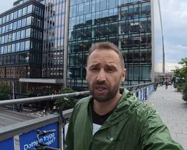 Orașul din Europa care are salarii mari și prețuri mici. Mărturiile unui vlogger: „Mă simt de parcă suntem în Coreea de Sud” Orașul din Europa care are salarii mari și prețuri mici. Mărturiile unui vlogger: „Mă simt de parcă suntem în Coreea de Sud”