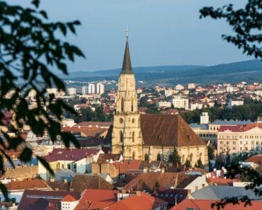 Caz șocant în Cluj. O femeie plină de sânge și un bărbat mutilat au fost descoperiți de autorități Caz șocant în Cluj. O femeie plină de sânge și un bărbat mutilat au fost descoperiți de autorități