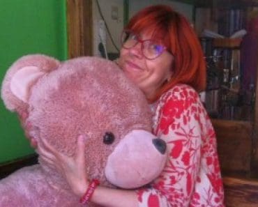 CHIŞ RĂMÂNE ACTRIŢĂ LA RECORDER – Fosta judecătoare Andrea Chiş a ratat şansa de a reforma justiţia pe placul grupării #rezist-USR. Guvernul Siegfried Mureșan, în care Andrea Chiș era propusă pentru postul de ministru al Justiției, a picat rușinos în Parlament CHIŞ RĂMÂNE ACTRIŢĂ LA RECORDER – Fosta judecătoare Andrea Chiş a ratat şansa de a reforma justiţia pe placul grupării #rezist-USR. Guvernul Siegfried Mureșan, în care Andrea Chiș era propusă pentru postul de ministru al Justiției, a picat rușinos în Parlament