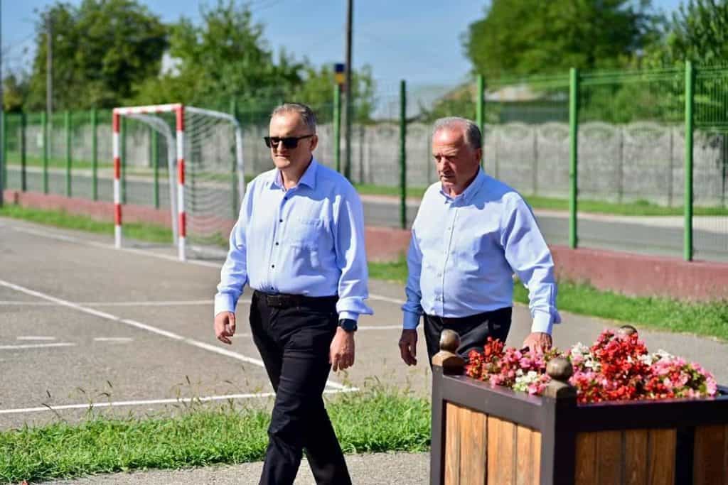 Virgil Nanu, la Olari: modernizarea DJ 101D și investițiile în școli, printre prioritățile discutate cu primarul Milică Voinescu