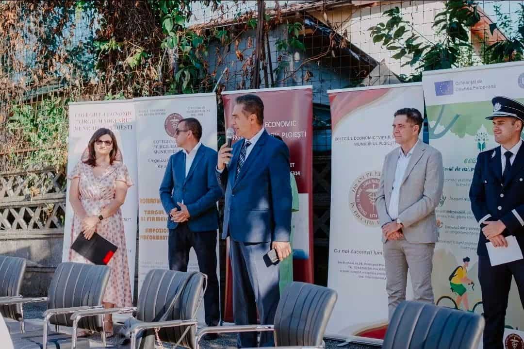 Paul Palaș, consilier local PSD, s-a întors la Colegiul Economic „Virgil Madgearu”, după 38 de ani: „A fost, într-adevăr, o întoarcere acasă”