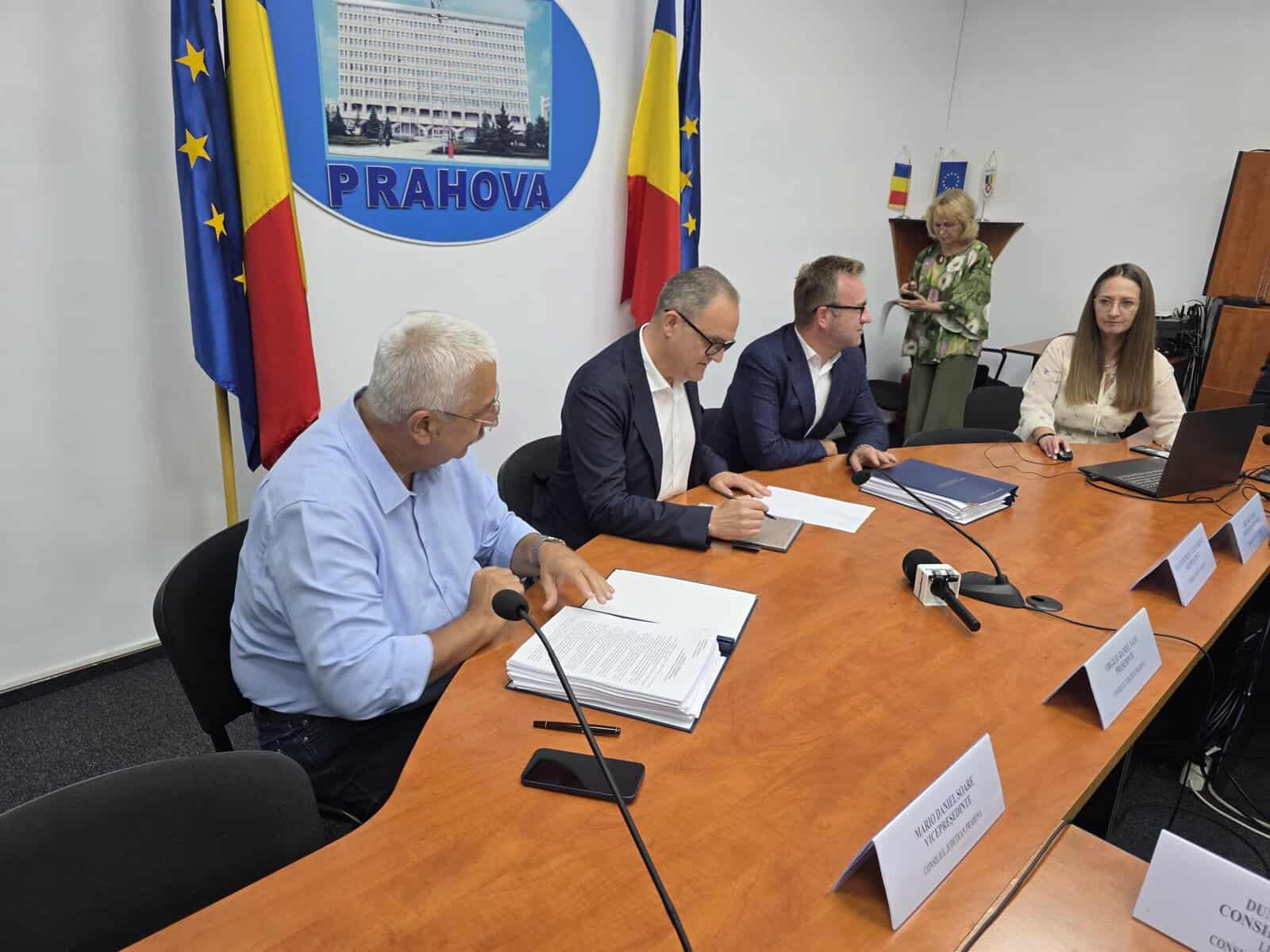 Sănătatea, pe primul loc! Prin proiectul inițiat de Virgil Nanu, Spitalul de Pediatrie trece în subordinea Consiliului Județean Prahova Sănătatea, pe primul loc! Prin proiectul inițiat de Virgil Nanu, Spitalul de Pediatrie trece în subordinea Consiliului Județean Prahova