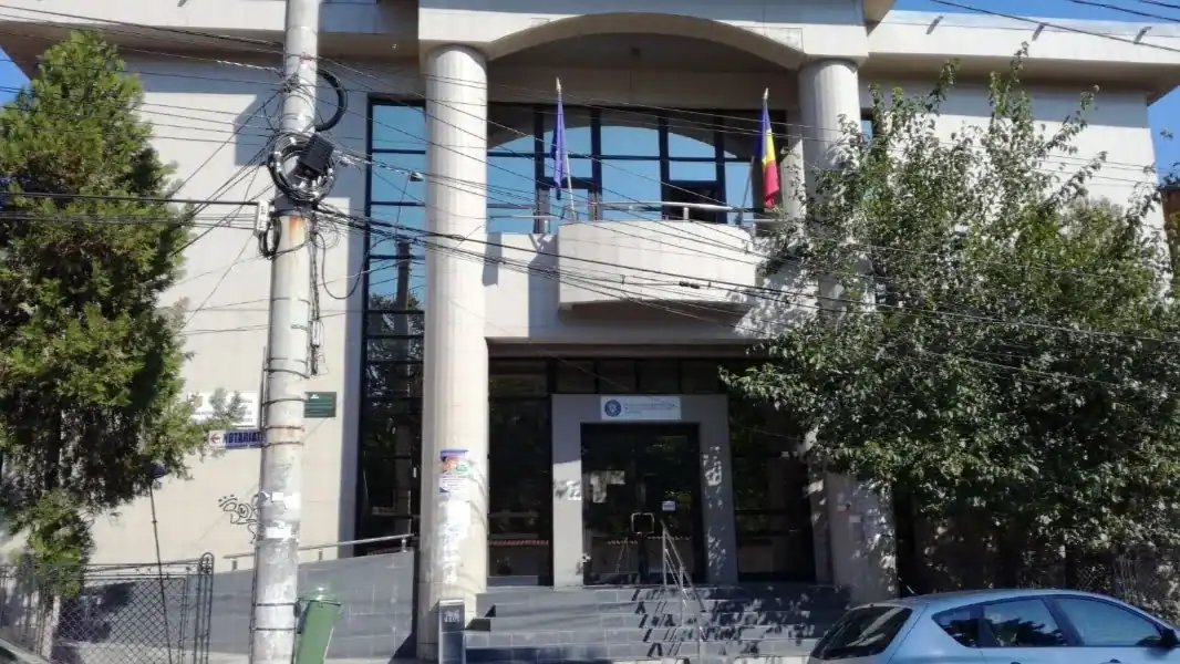 Numărul șomerilor din Prahova a scăzut în ultimii ani. Peste 8.000 de persoane, în evidențele AJOFM în primele opt luni din 2026 Numărul șomerilor din Prahova a scăzut în ultimii ani. Peste 8.000 de persoane, în evidențele AJOFM în primele opt luni din 2026