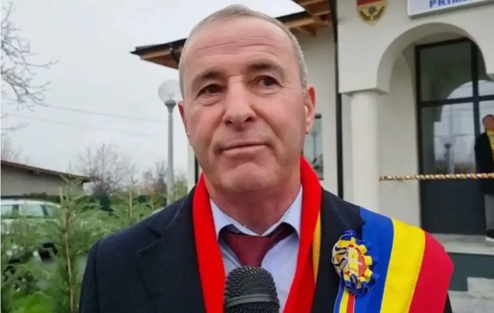 Disperarea lui „Tudorică”/ Consilierul local Cristian Duma, exclus după ce a devenit incomod pentru primarul din Păulești, Sandu Tudor (PNL)