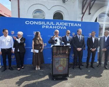 VIDEO: Virgil Nanu și Alexandru Rogobete, la inaugurarea ambulatoriului spitalului din Vălenii de Munte VIDEO: Virgil Nanu și Alexandru Rogobete, la inaugurarea ambulatoriului spitalului din Vălenii de Munte
