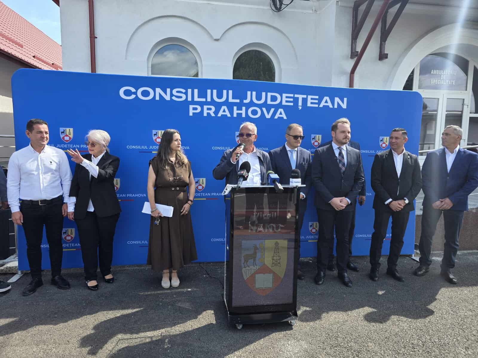 VIDEO: Virgil Nanu și Alexandru Rogobete, la inaugurarea ambulatoriului spitalului din Vălenii de Munte