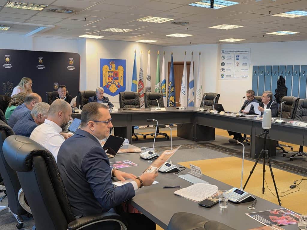 Proiectul modificării denumirilor stațiilor TCE a căzut cu zgomot! Majoritatea consilierilor locali, împotriva inițiativei celor de Mișcarea Noi Ploieștenii
