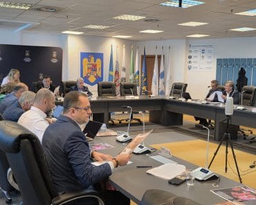 Proiectul modificării denumirilor stațiilor TCE a căzut cu zgomot! Majoritatea consilierilor locali, împotriva inițiativei celor de Mișcarea Noi Ploieștenii
