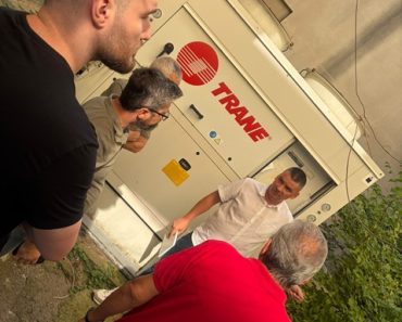 AE3R, Electrica Furnizare și Electrica Serv, împreună la Consiliul Județean Prahova pentru analiza în vederea instalării unui sistem fotovoltaic AE3R, Electrica Furnizare și Electrica Serv, împreună la Consiliul Județean Prahova pentru analiza în vederea instalării unui sistem fotovoltaic