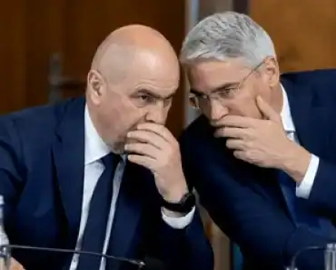 Propagandă mincinoasă: Bolojan anunță încasarea unor bani din PNRR care nu pot fi „încasați” și lasă impresia salvării unor bani care nu sunt pierduți